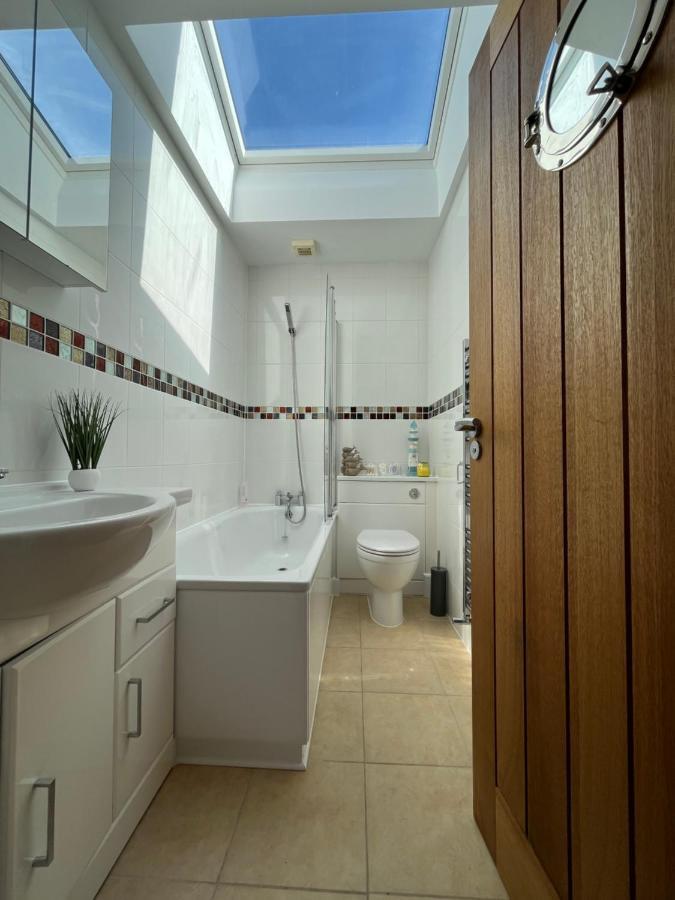 Oak Valley Lodges & Camping Pett Buitenkant foto